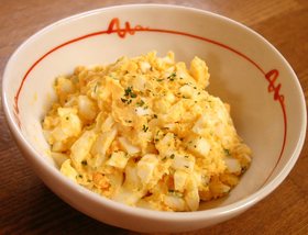 まろやか(*´ω`*)卵ディップサラダ