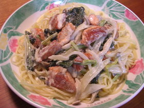 鮭ときのこのクリームパスタ