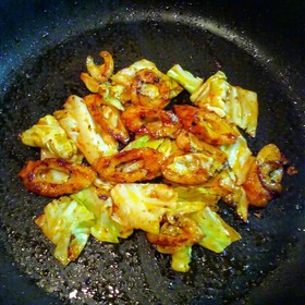 キャベツと竹輪のマヨ★ケチャップ炒め