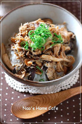 しらす&キノコの混ぜ混ぜ丼