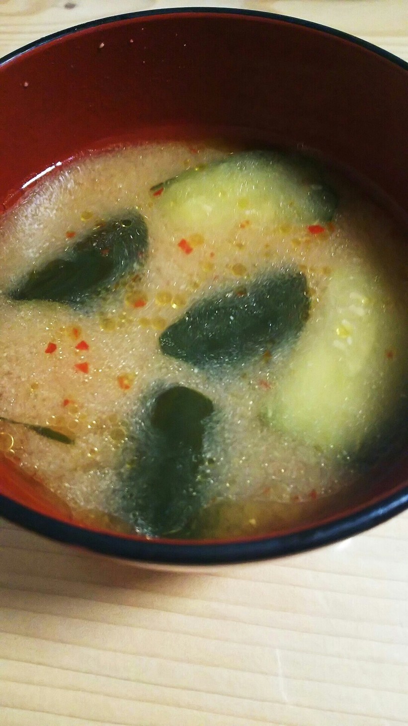 きゅうりの味噌汁の画像