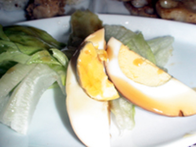 ゆで卵の甘酢トローリサラダの写真