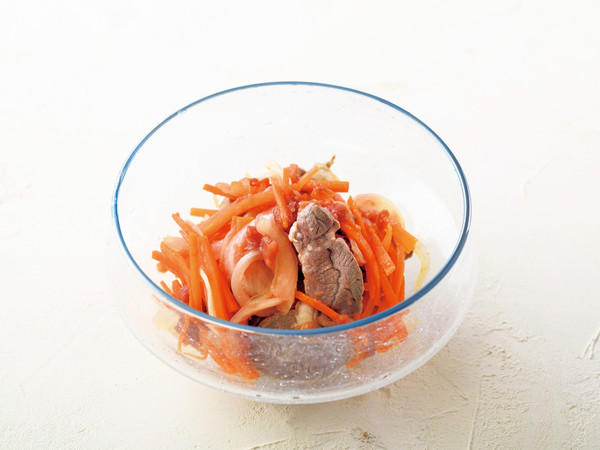 ラム肉の梅風味マリネ