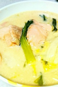 白菜と鮭の中華クリーム煮♥味噌風味☆簡単