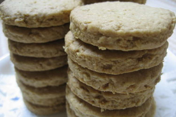 オートミールとアーモンド粉のクッキー レシピ 作り方 By じゅうちゃん０８１２ クックパッド 簡単おいしいみんなのレシピが366万品