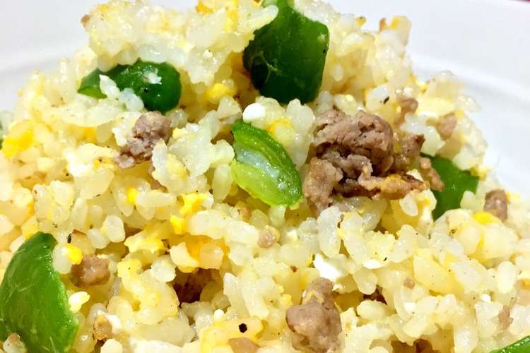 簡単で美味しいガーリックチャーハン レシピ 作り方 By ばるばるばるりん クックパッド