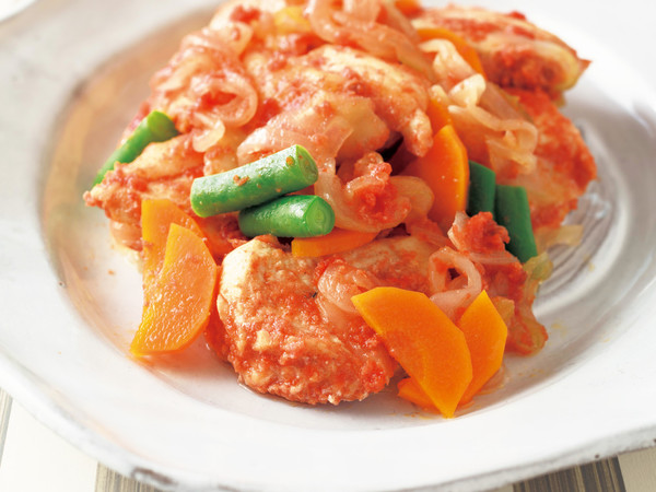 鶏肉のトマトマリネ