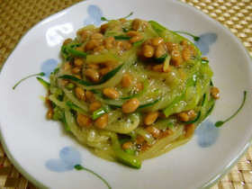 ★麺つゆで簡単＊ズッキーニの納豆和え＊♪