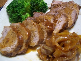 豚モモ肉のソース煮
