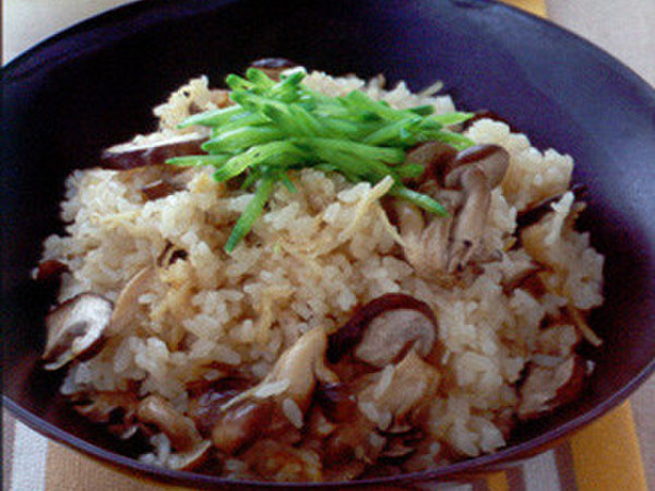 きのこと帆立ての炊き込みご飯