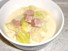 キャベツたっぷり豆乳スープ♪
