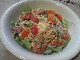 ツナとみかんのスパゲティーサラダ