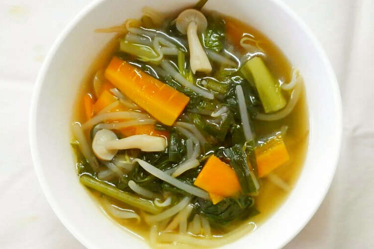 簡単 ニラ もやしと小松菜の中華スープ レシピ 作り方 By 331ミミイ クックパッド 簡単おいしいみんなのレシピが353万品