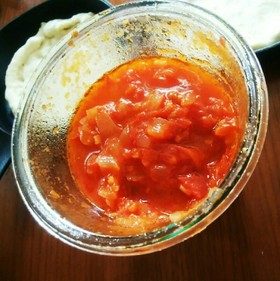 煮込むだけ!完熟トマトで簡単トマトソース