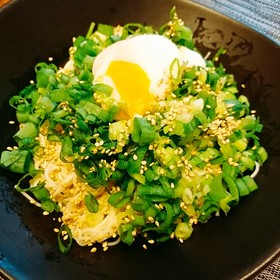 素麺アレンジ 簡単ネギ温玉素麺