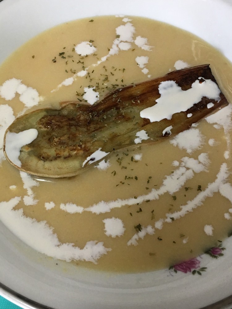 ひよこ豆と白茄子の冷製スープの画像