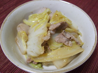 白菜と豚肉の炒め煮の写真