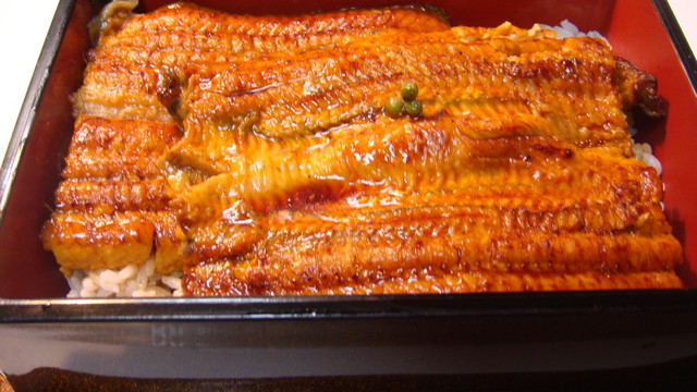 市販の鰻をふっくら鰻に レシピ 作り方 By Yasutonton クックパッド 簡単おいしいみんなのレシピが352万品