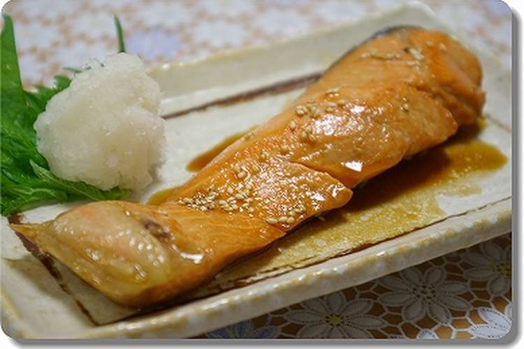 白いご飯にあう 鮭の照り焼き レシピ 作り方 By くちかーざ クックパッド 簡単おいしいみんなのレシピが361万品