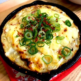 ベーコンとキャベツの長芋とろろ焼き♡