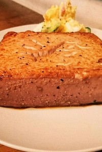 タカ特製豆腐ステーキ