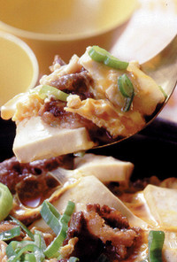 豆腐と牛肉のすき焼き風卵とじ