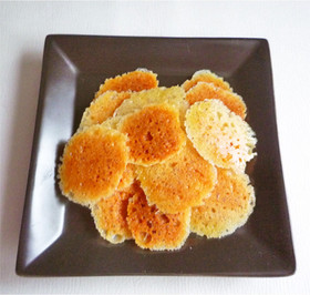スライスチーズで チーズせんべい