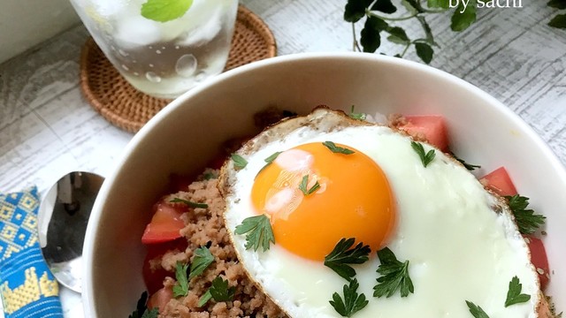 簡単ランチに 甘辛そぼろ丼 レシピ 作り方 By Sachi5 クックパッド