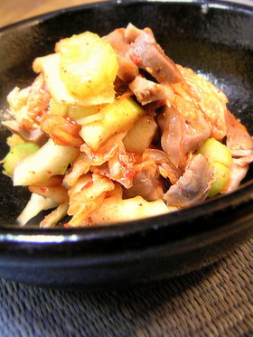 砂肝とセロリのキムチ和え