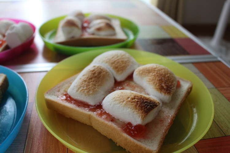 キャンプ飯 マシュマロトースト レシピ 作り方 By キャンプ学 クックパッド 簡単おいしいみんなのレシピが350万品