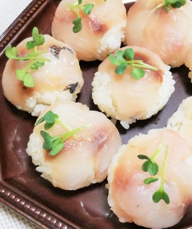【釣食】イサキの手まり寿司の写真