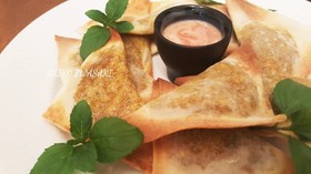 綺麗になれちゃう『キヌアカレーのサモサ』