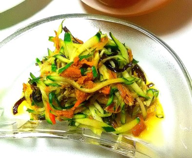 お手軽夏野菜の夕食☆きゅうり和えの写真