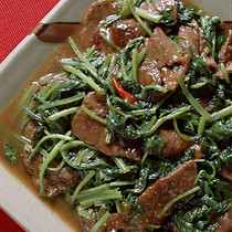 小松菜と牛肉のしょうゆ炒め