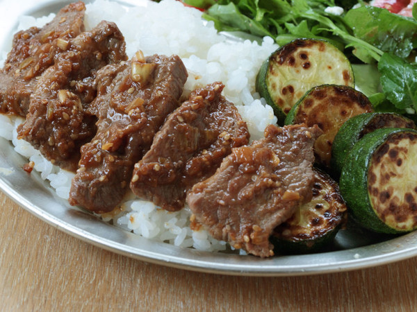 桃の焼き肉だれワンプレート