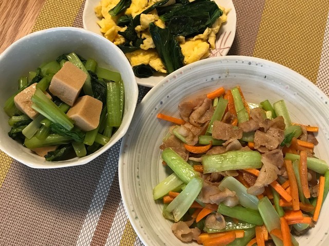 小松菜1束でサッと3品 レシピ 作り方 By Chiima クックパッド 簡単おいしいみんなのレシピが355万品