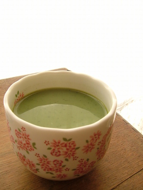 豆乳でまろやか☆葛抹茶