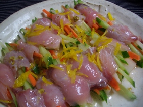 白身魚と野菜の柚子ドレッシングマリネ