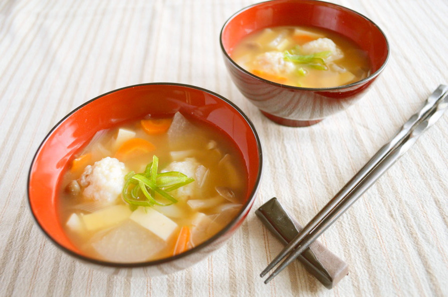ふわふわ鱈つみれの江戸甘味噌汁の画像