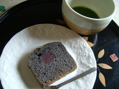 胡麻のブラックパウンドケーキの写真