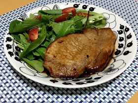 ポークソテー★バルサミコ風味ソース