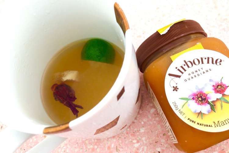 マヌカハニーと生姜レモン湯 レシピ 作り方 By 食べて綺麗になる クックパッド 簡単おいしいみんなのレシピが356万品