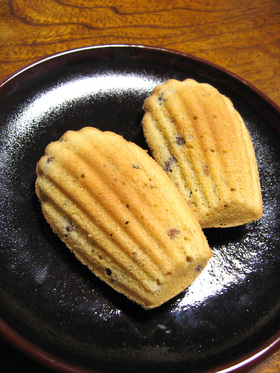 * 栗と小豆のマドレーヌ *