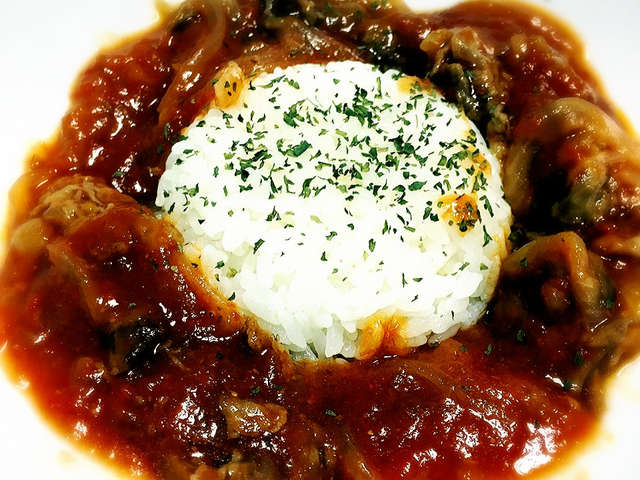 トマト大量消費 牛肉と玉ねぎのトマト煮 By ケンツマ クックパッド