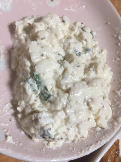 クリームチーズ豆腐で増量の写真