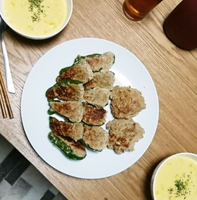 ピーマンの肉詰め