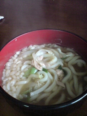 つかの間のツナ温うどん