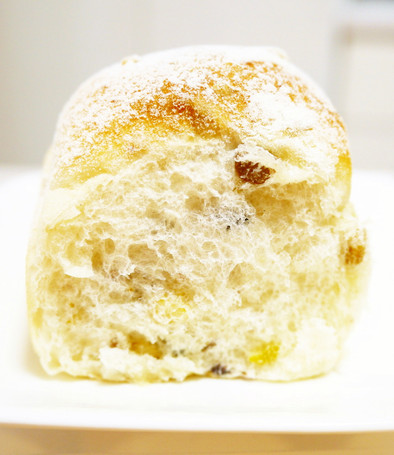 バター5gとスキムミルクを使ったパン生地の写真