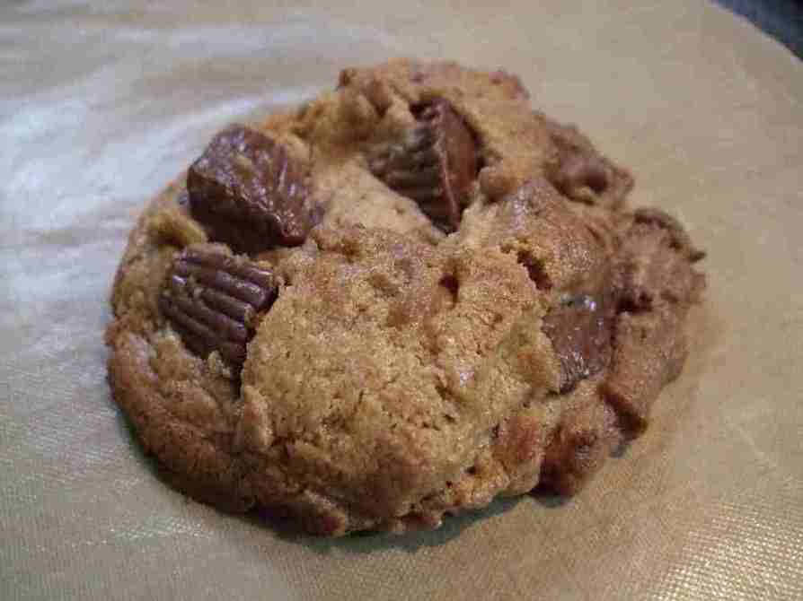 ピーナッツバターカップクッキーの画像