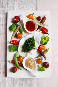 季節野菜と大葉のディップ